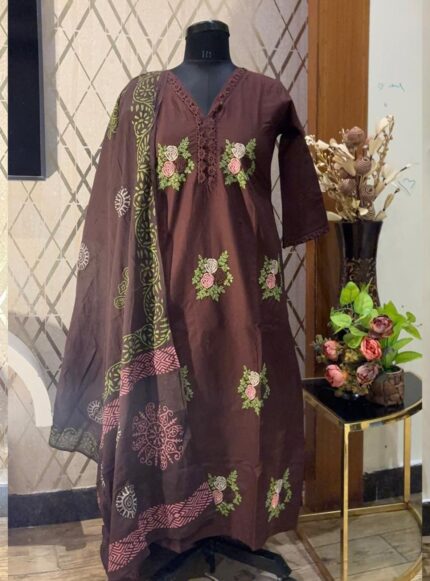 Dabhu Cotton One Piece Gown for Women – Brown Printed Ethnic Wear (M to XXL)